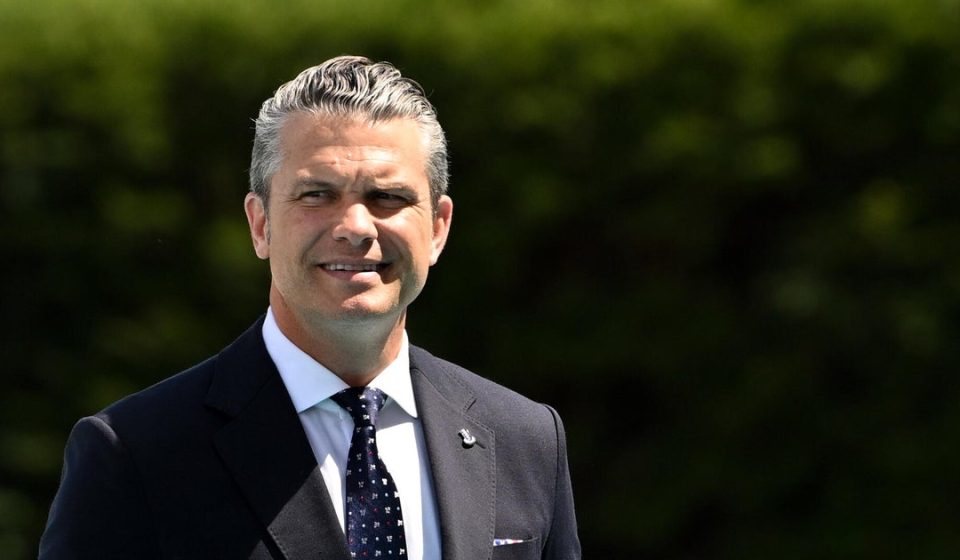 Hegseth orders military service academies to immediately stop giving positions to civilian professors Hegseth orders military service academies to immediately stop giving positions to civilian professors