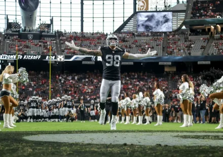 Rams reportedly tried to trade for Maxx Crosby after Ravens' deal fell through