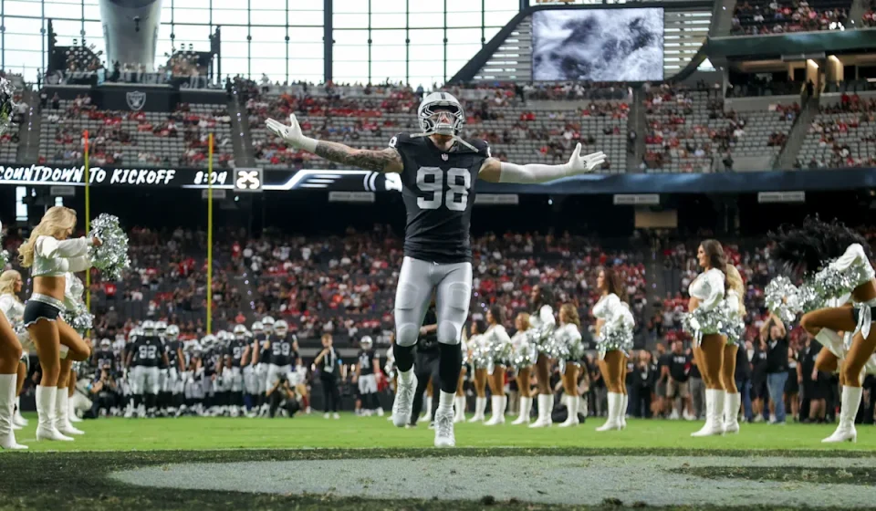 Rams reportedly tried to trade for Maxx Crosby after Ravens' deal fell through