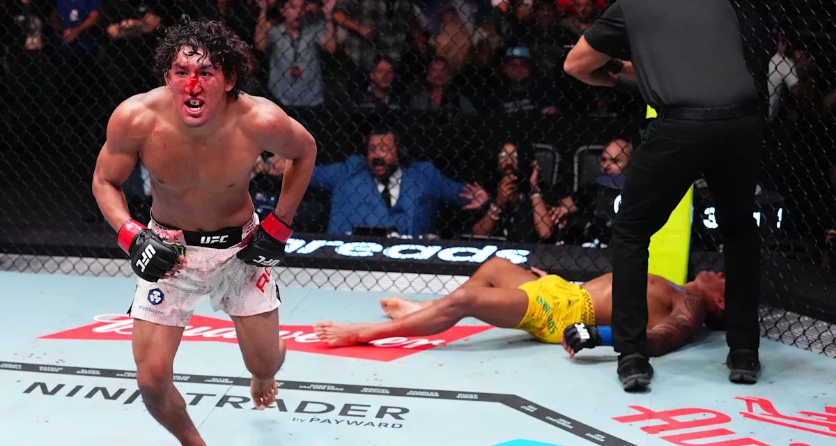 UFC Vegas 121: Raoni Barcelos stretched, hospitalized after scary fifth-round knockout by Raul Rosas Jr.