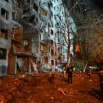 Russia hits Kyiv in final deadly attack in broad daylight