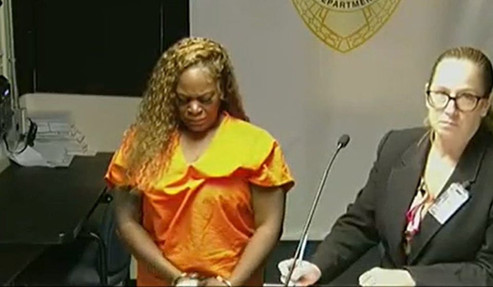 Florida mother accused of child neglect after Carnival cruise