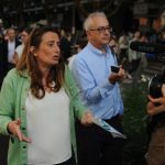 Policy. At the Lille flea market, the presidential election takes place between mussels and fries and flea market