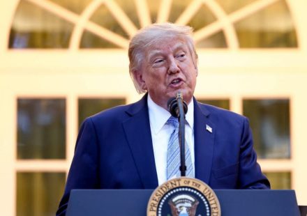 UNITED STATES. “Propagators of false information”: Donald Trump bans media from access to the White House