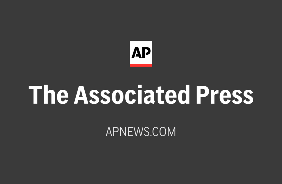 Helicopter crash near Montreal, Canada, kills 4