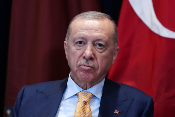 Kurdish fears rise as militias celebrate final US troops leaving Iraq