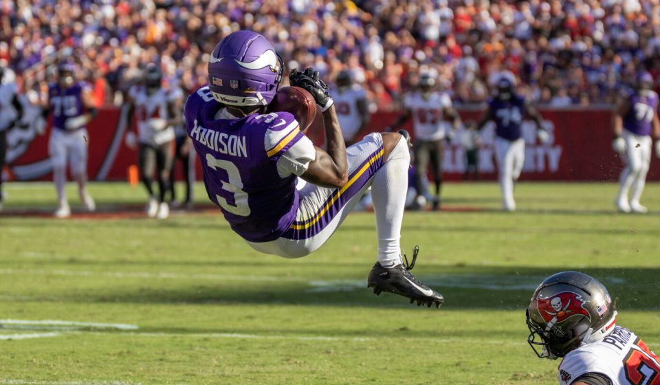 Vikings beat Bucs 23-16, Baker Mayfield injured late in game