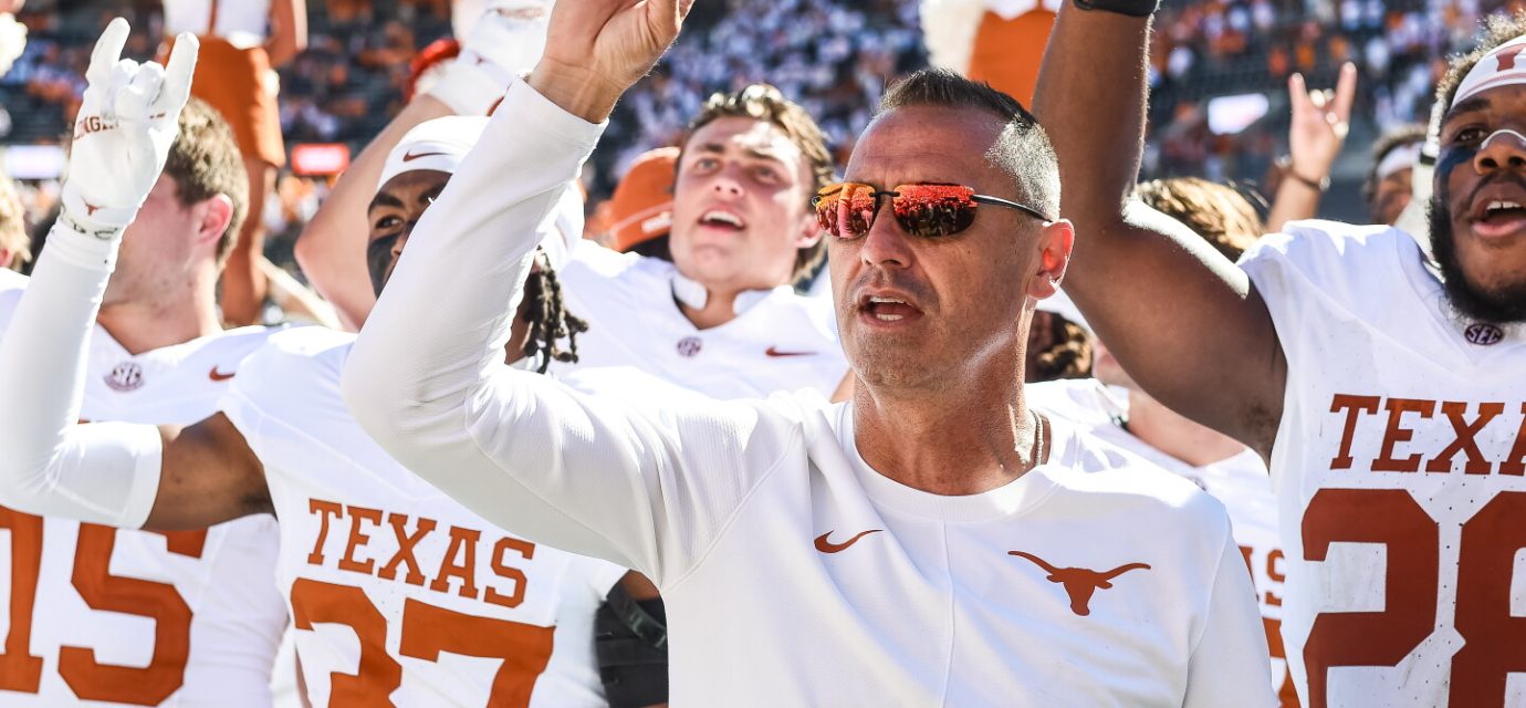 Steve Sarkisian blames 'society' for Colin Simmons' bizarre, unsportsmanlike foul