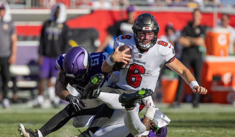 Baker Mayfield dislocated thumb and will have an MRI