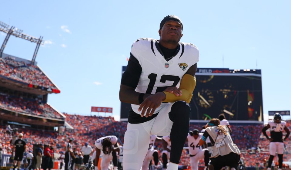 Deion Sanders on using Travis Hunter: 'I have no idea what's going on'