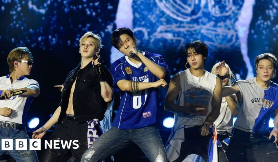 K-pop giants Stray Kids join BTS in boycotting 2027 Grammy Awards - BBC News Africa