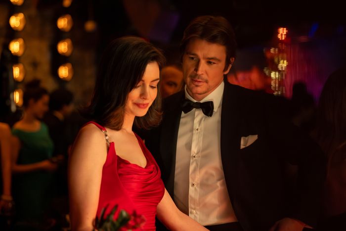 Review: Anne Hathaway deserves better than “Verity”