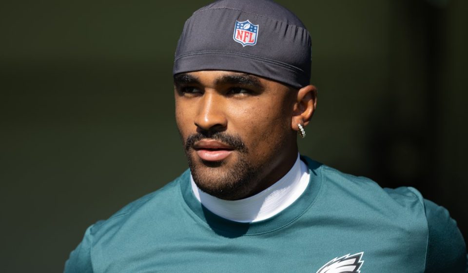 Eagles place quarterback Jalen Hurts on injured reserve