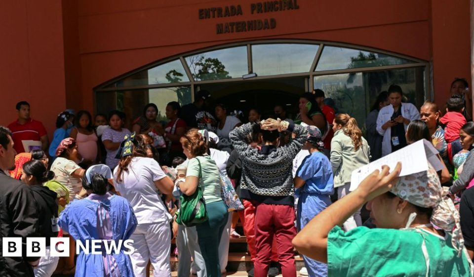 Powerful 7.7 magnitude earthquake hits Panama, damaging buildings - BBC News Africa