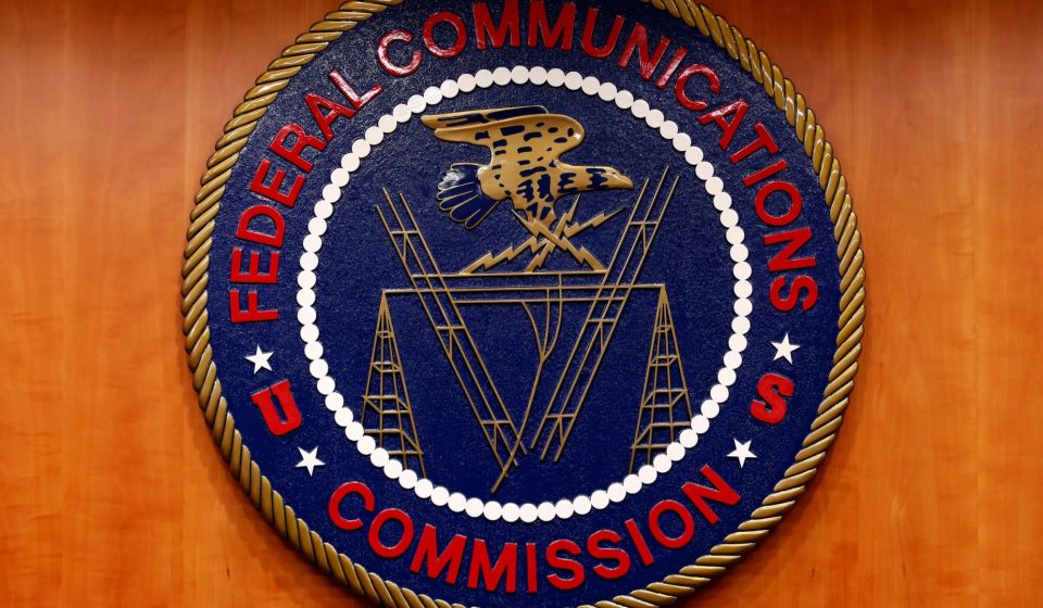 FCC to vote on spectrum auction, move could benefit Amazon and SpaceX