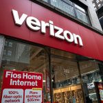 Verizon, AT&T and T-Mobile sell their SpaceX network plans in the United States
