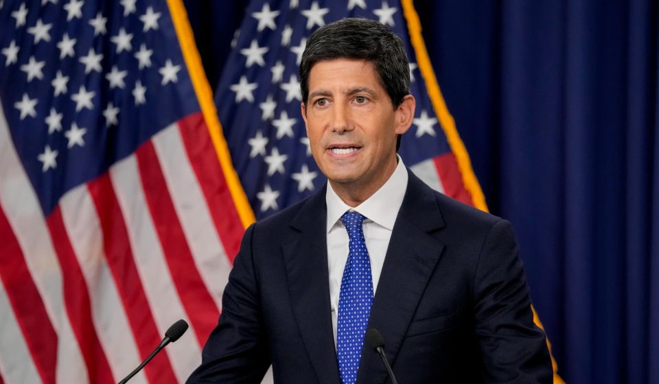 Fed officials predict another hike, but no sign of when, minutes show Fed officials predict another hike, but no sign of when, minutes show