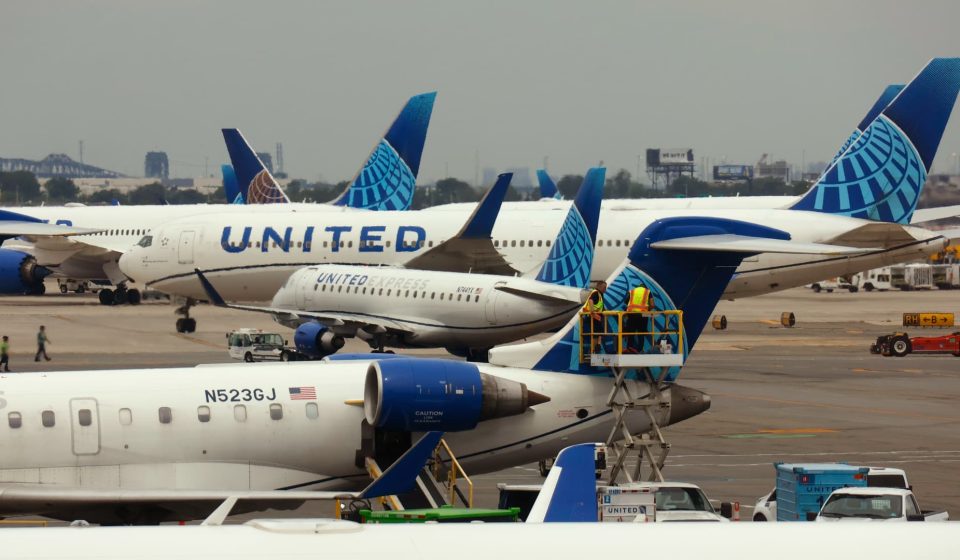 United Airlines makes it harder to get top frequent flyer status