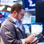10-year Treasury yield hits highest level since 2002