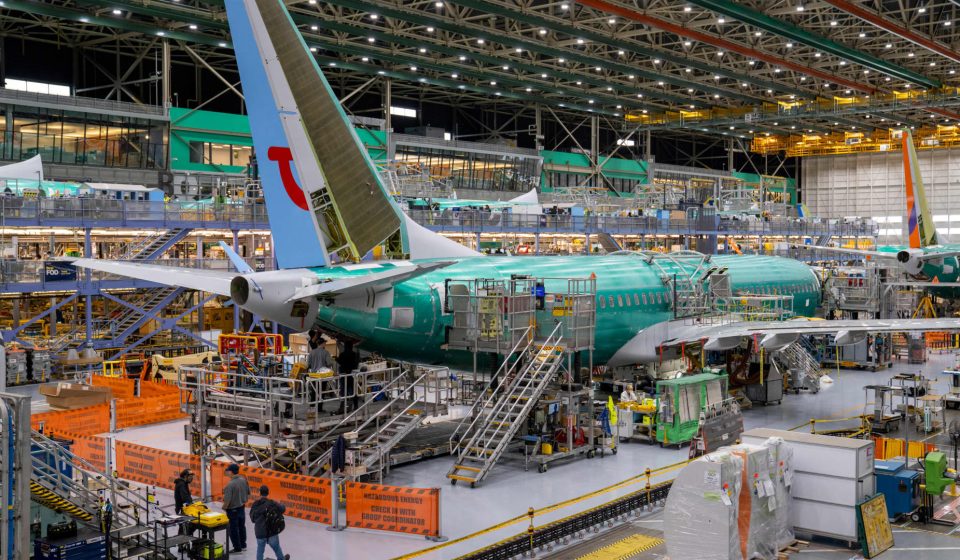 Boeing engineers and technicians agree to new contract and avoid strike