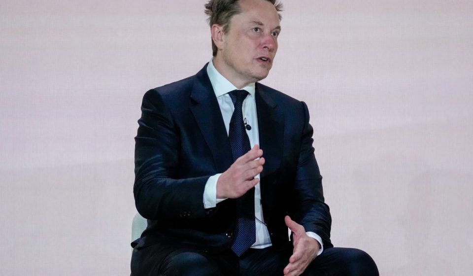 Race for money in 2026 midterms: Democrats gain momentum as Musk supports Republicans