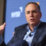 American Express cuts 5% of its workforce to “prepare for AI”