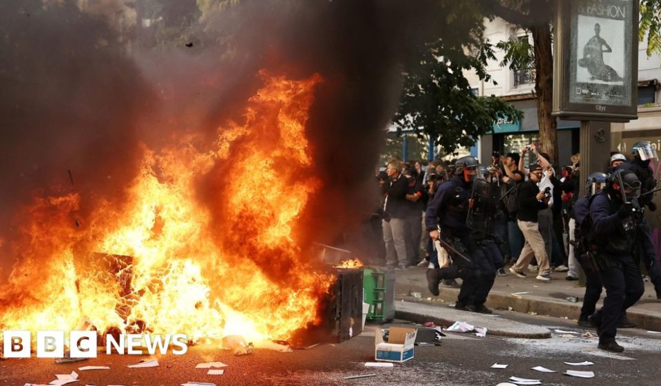 France stops using stun grenades after boy's hand explodes during student protest - BBC