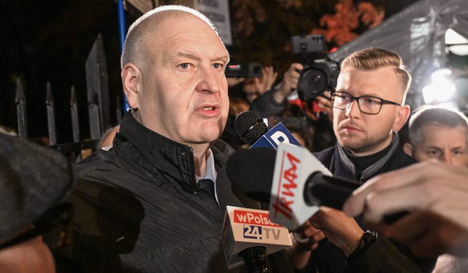 Tusk-Nawrocki battle intensifies as chief justice ousted from Poland's top court - POLITICO.eu