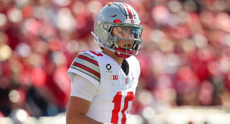 Julian Sayin leaves Indiana game in fourth quarter with apparent shoulder/elbow injury and will be out 'several weeks'