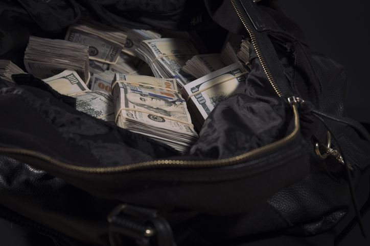 He found $128,000 in cash at the ATM and returned it