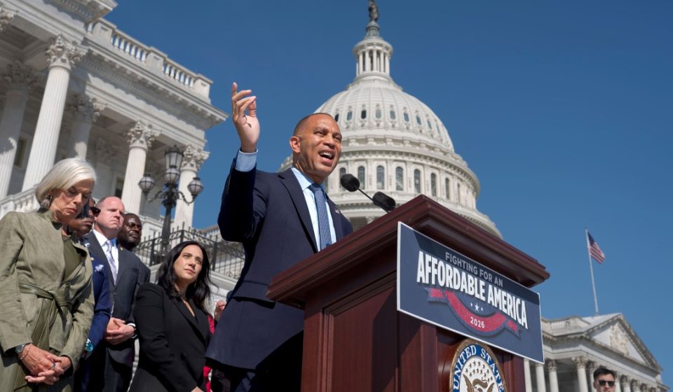 Democrats consider limiting presidential power Democrats consider limiting presidential power