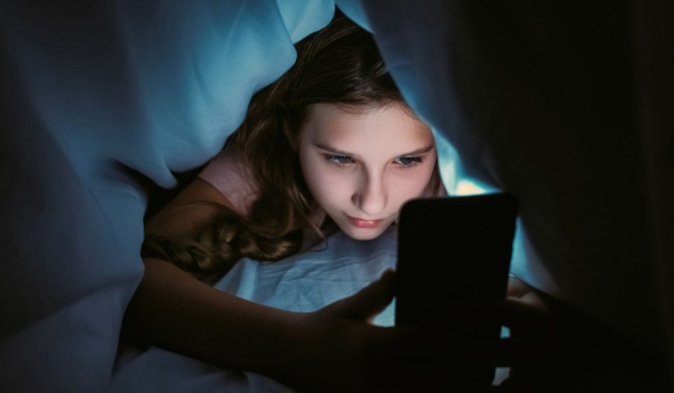 Child psychiatrist: screen time is not the main threat to children