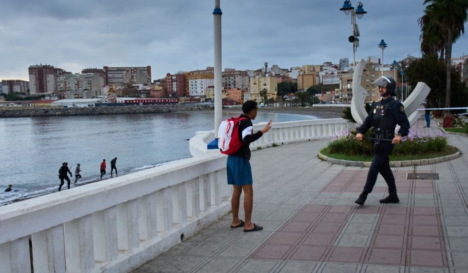 Migrants describe mistreatment in Spanish camp