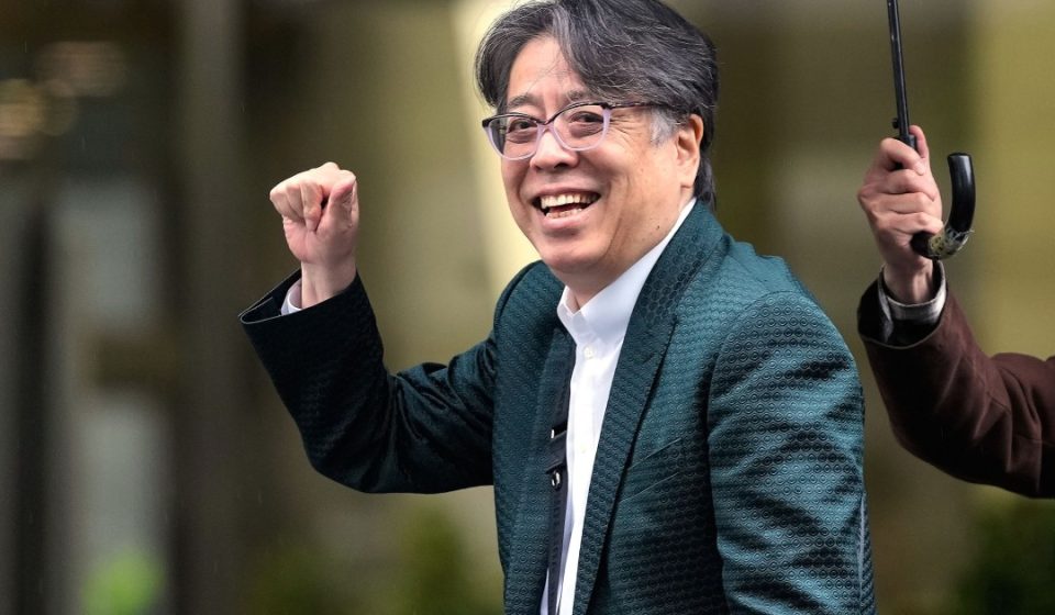 Cartoonist sues Japan over new royal succession law