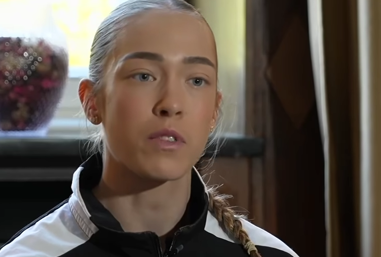 Athlete who soiled herself laments her decision to continue