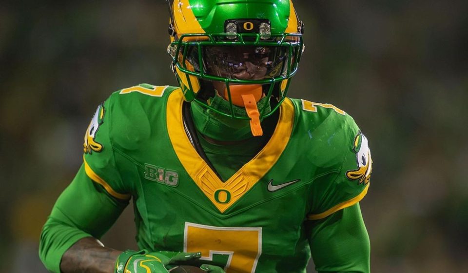 Springfield jail records show Evan Stewart was charged with DUII; The Oregon Ducks haven't given up