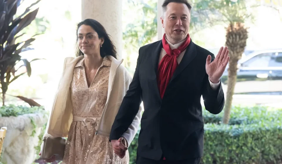 Shivon Zilis says she was ‘abandoned’ from her relationship with Elon Musk Shivon Zilis says she was 'abandoned' from her relationship with Elon Musk
