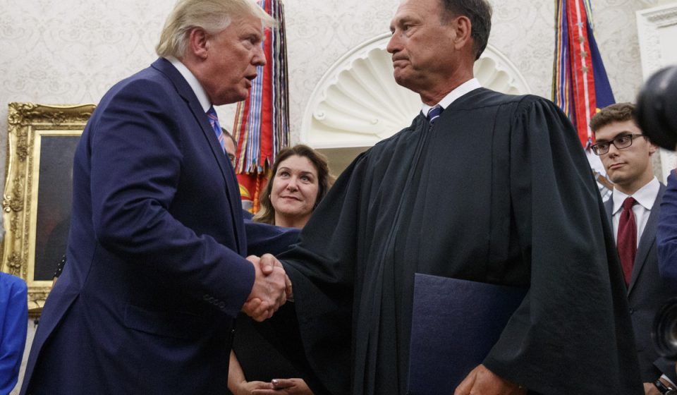 Justice Alito confirms he plans to retire