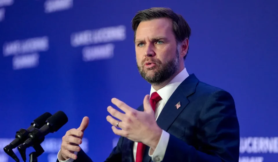Scoop: Trump's top national security aides meet secretly at Camp David on Iran and Yemen