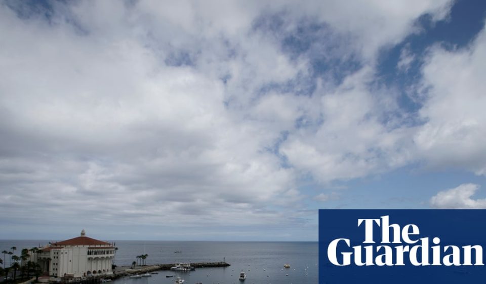 Police divers find body of missing person after helicopter crash near Los Angeles | California