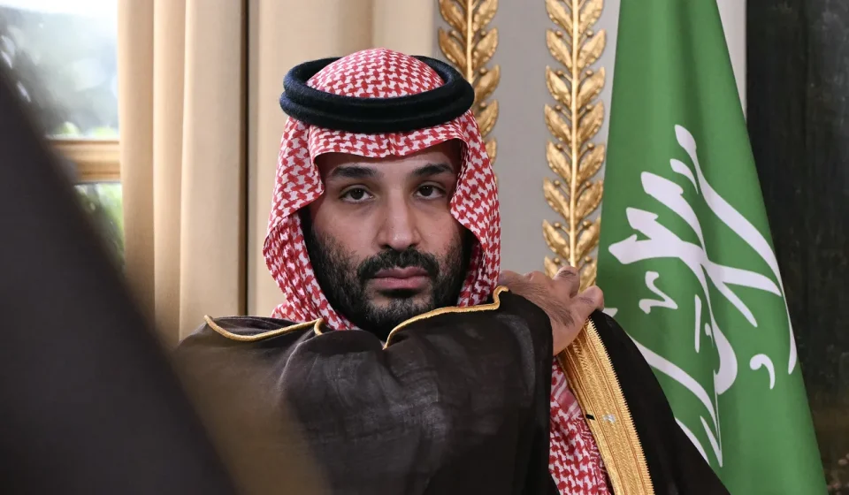 Yemeni and Saudi forces launch counter-offensive against Houthis