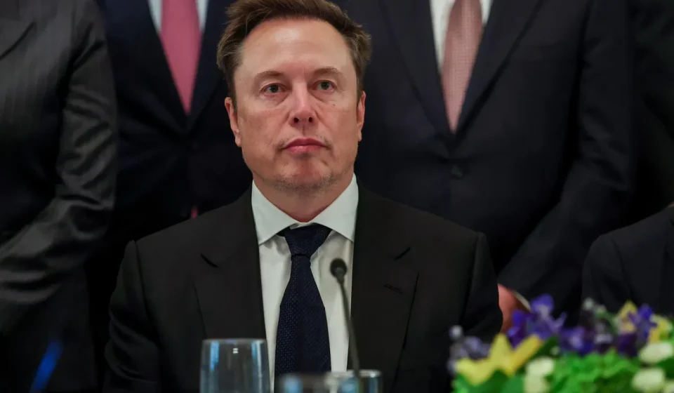 India says Musk’s claim about ‘oligarchs’ blocking Starlink launch is ‘baseless’ India says Musk's claim about 'oligarchs' blocking Starlink launch is 'baseless'