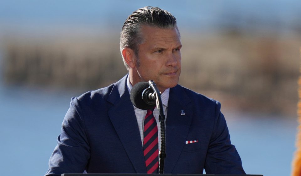 Hegseth faces bipartisan backlash over public execution of Fort Hood shooter Hegseth faces bipartisan backlash over public execution of Fort Hood shooter
