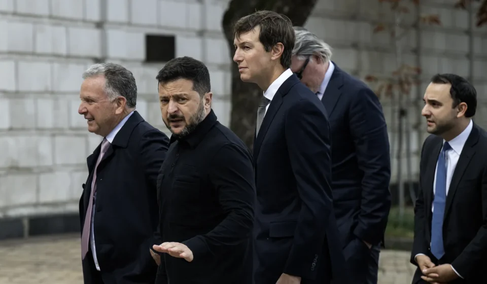 Zelensky speaks with Witkoff and Kushner amid US-Ukraine crisis Zelensky speaks with Witkoff and Kushner amid US-Ukraine crisis