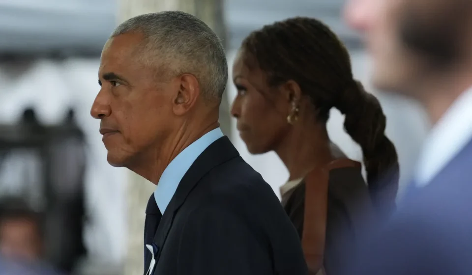 Obama Condemns Trump Administration’s Citizenship Investigation of Ilhan Omar Obama Condemns Trump Administration's Citizenship Investigation of Ilhan Omar