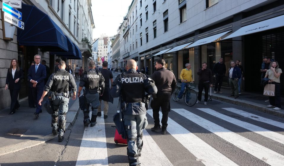 Italy to deploy 500 troops to Milan after riots