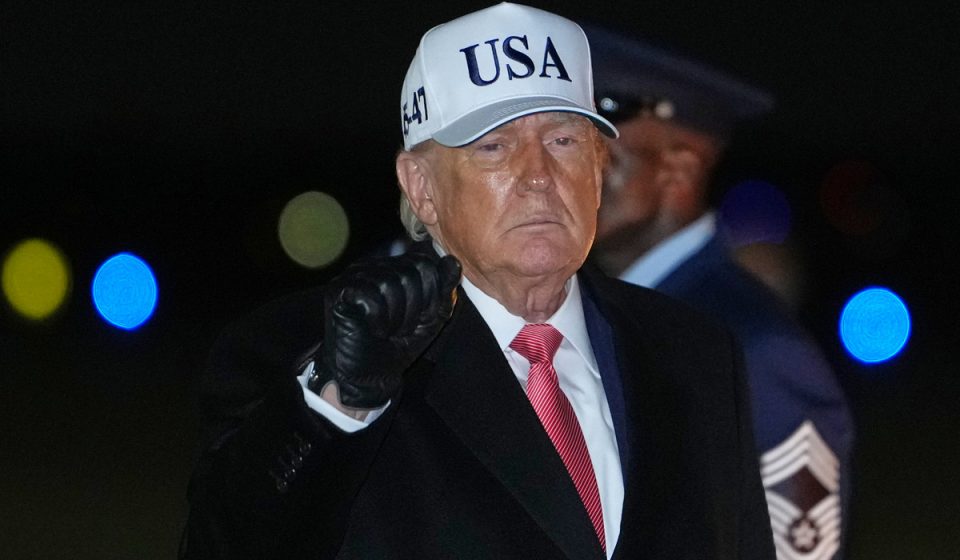 Trump's approval rating hits new lows in latter part of midterm elections