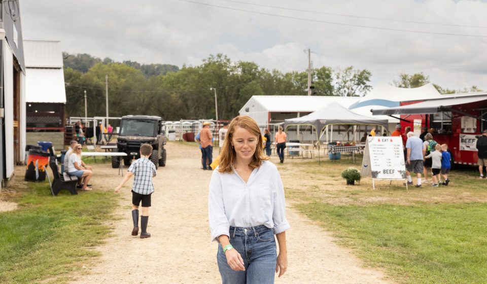 Democrats warn their party not to be too optimistic about House gains