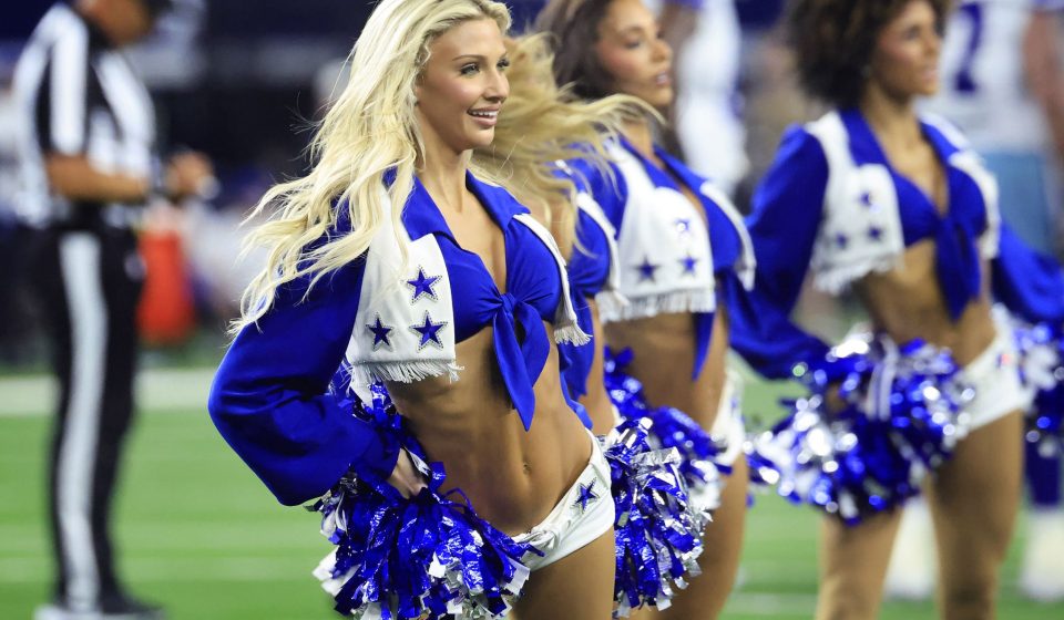 Dallas Cowboys Cheerleaders Unionize, Begin Collective Bargaining Dallas Cowboys Cheerleaders Unionize, Begin Collective Bargaining