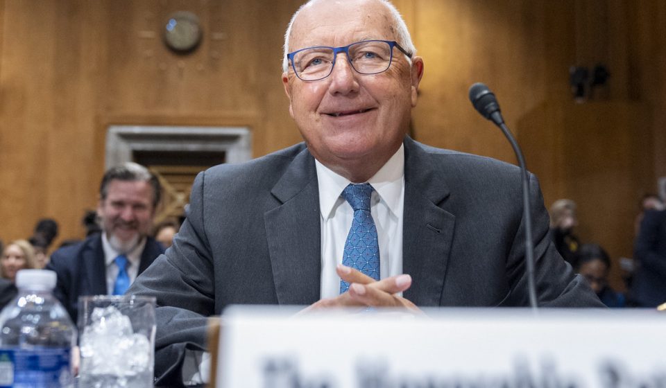US ambassador softens accusations of Canadian interference in midterms